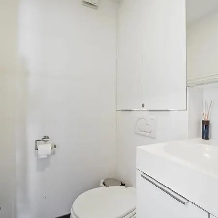 Spacious With Sea View *